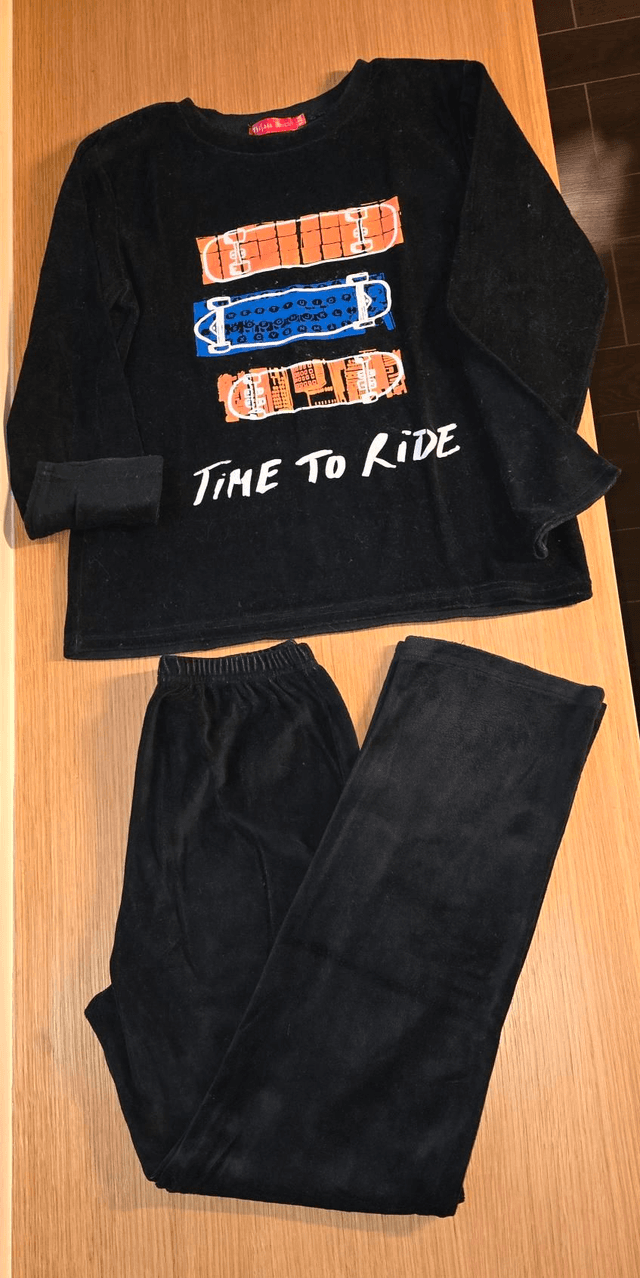 Pyjama skateboard 12 ans